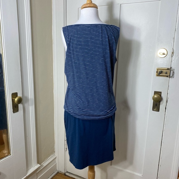 🎉LAST CALL🎉 Carve Designs Mandy Navy Striped Drop Waist Pocket Dress (Snag) M - Picture 10 of 14
